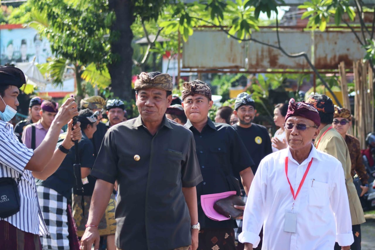 Dokumentasi dari - Pj Bupati Lihadnyana Ingatkan Pasemetonan Pasek Jaga Netrali­tas