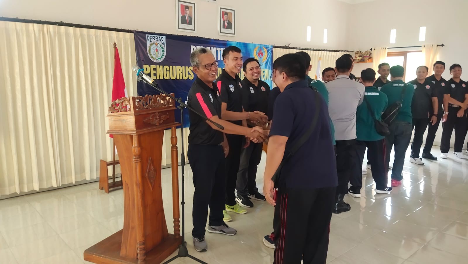 Dokumentasi dari - Sekum Perbasi Bali Melantik Pengurus Perbasi Buleleng Masa Bakti 2022-2026