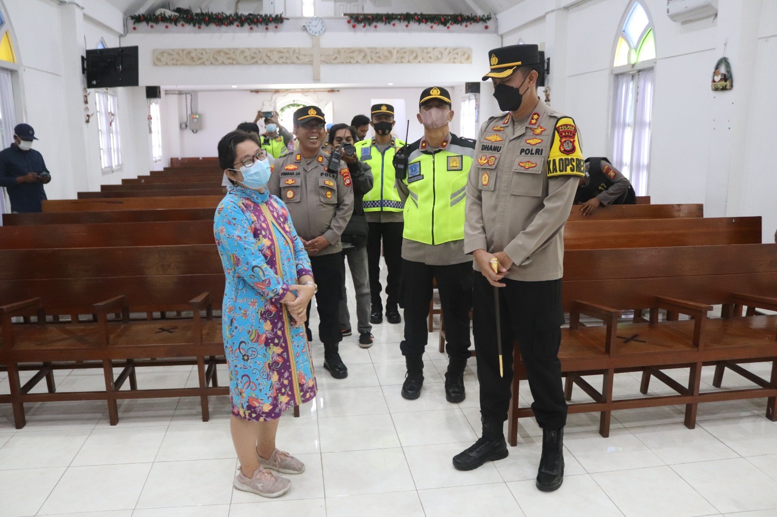 Dokumentasi dari - Sebanyak 390 Personel Polres Buleleng Amankan Kegiatan Perayaan Paskah