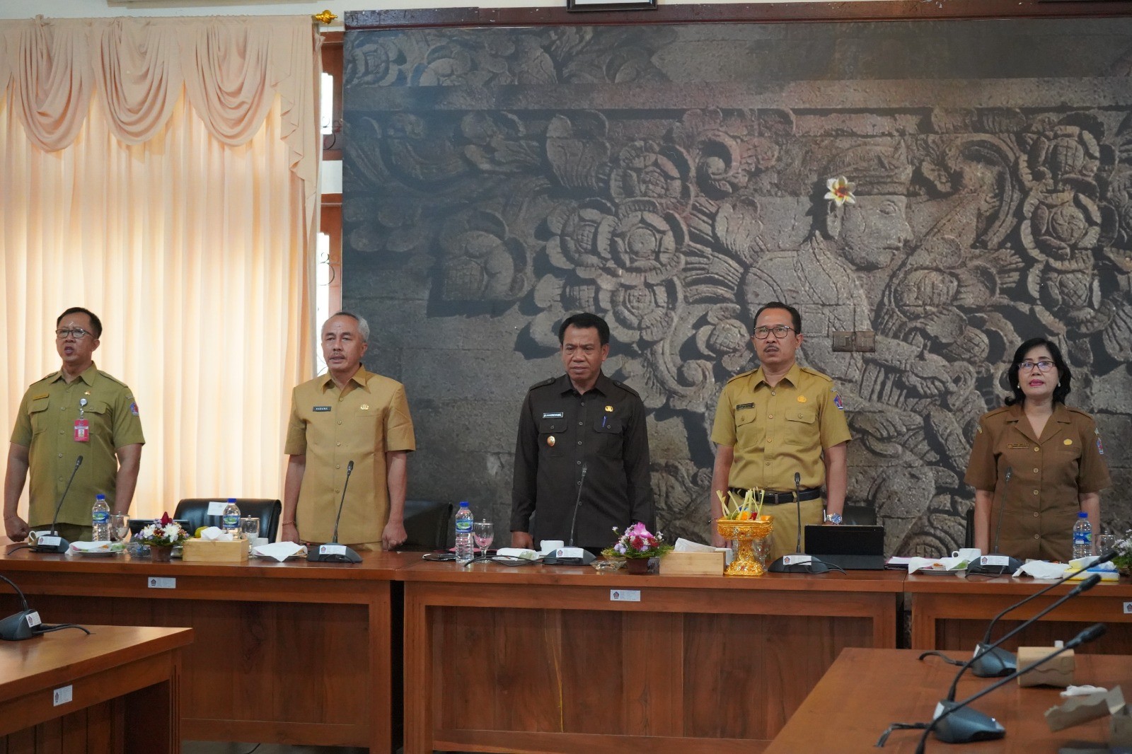 Dokumentasi dari - Pj Lihadnyana Tekankan Seluruh Perangkat Daerah Lakukan Evaluasi Pelaksanaan Renstra