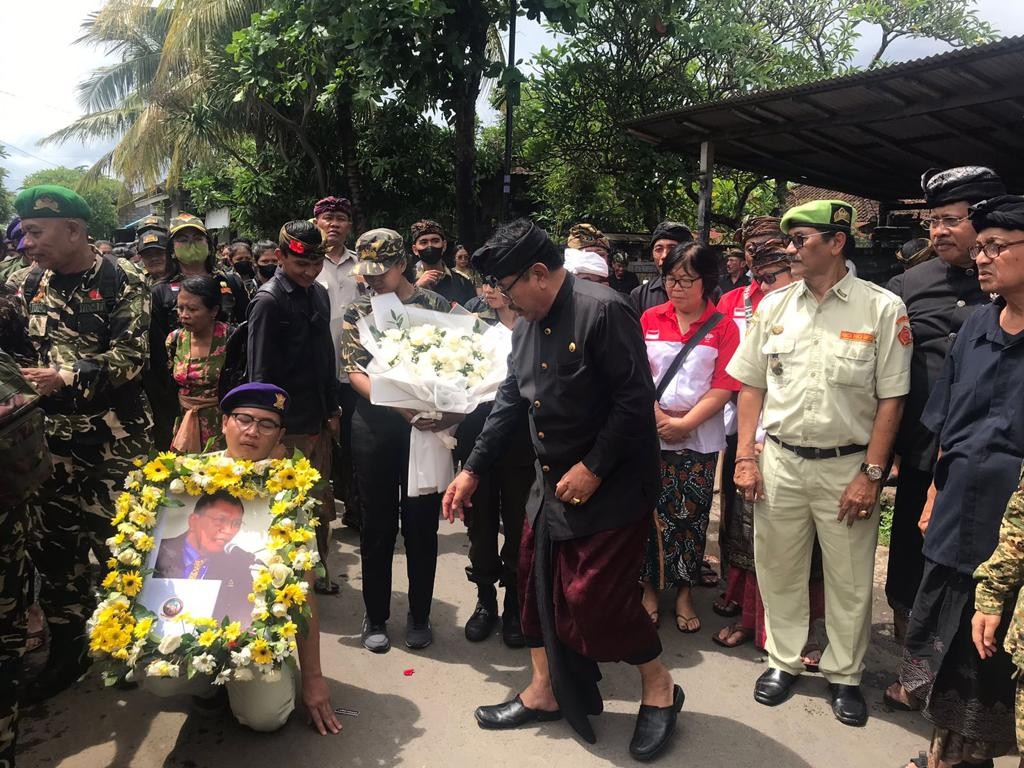 Dokumentasi dari - Apel Persada, Wagub Cok Ace: Bali Kehilangan Tokoh Subak Prof. Wayan Windia
