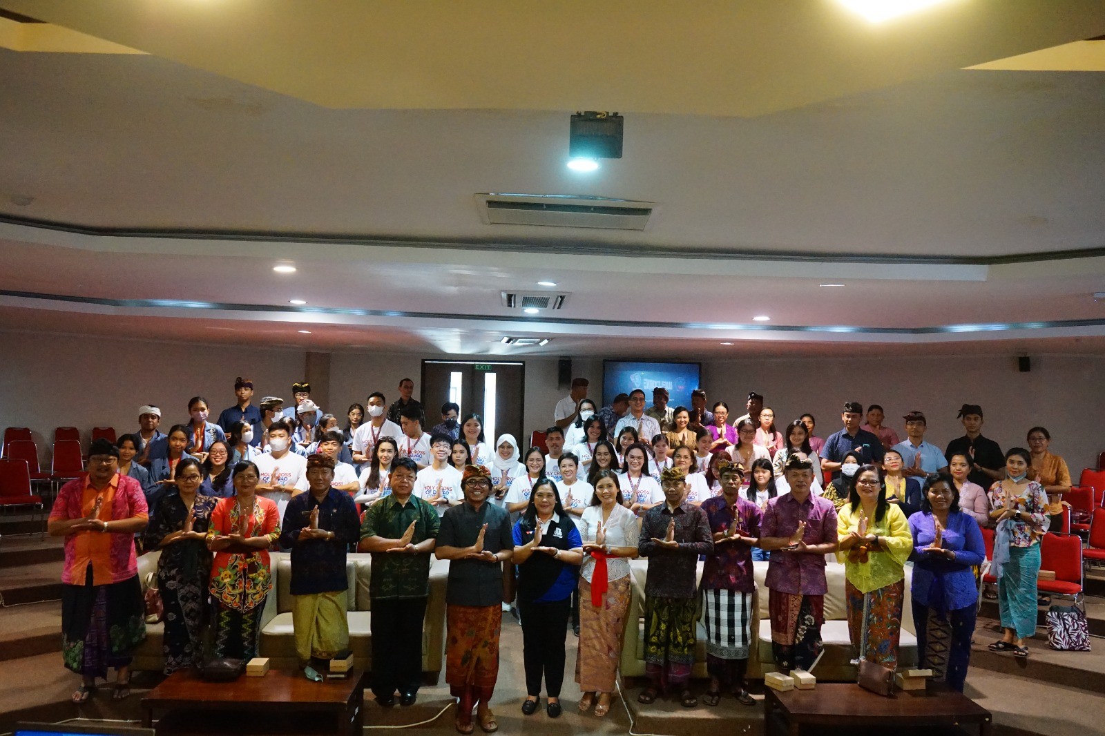 Dokumentasi dari - Program Internasional, Undiksha Singaraja Terima Mahasiswa Holy Cross of Davao College Filipina