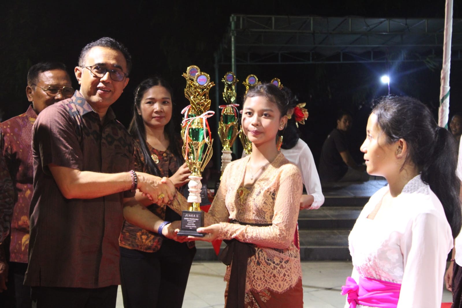 Dokumentasi dari - Walikota Jaya Negara Tutup YPLP PGRI Denpasar Festival