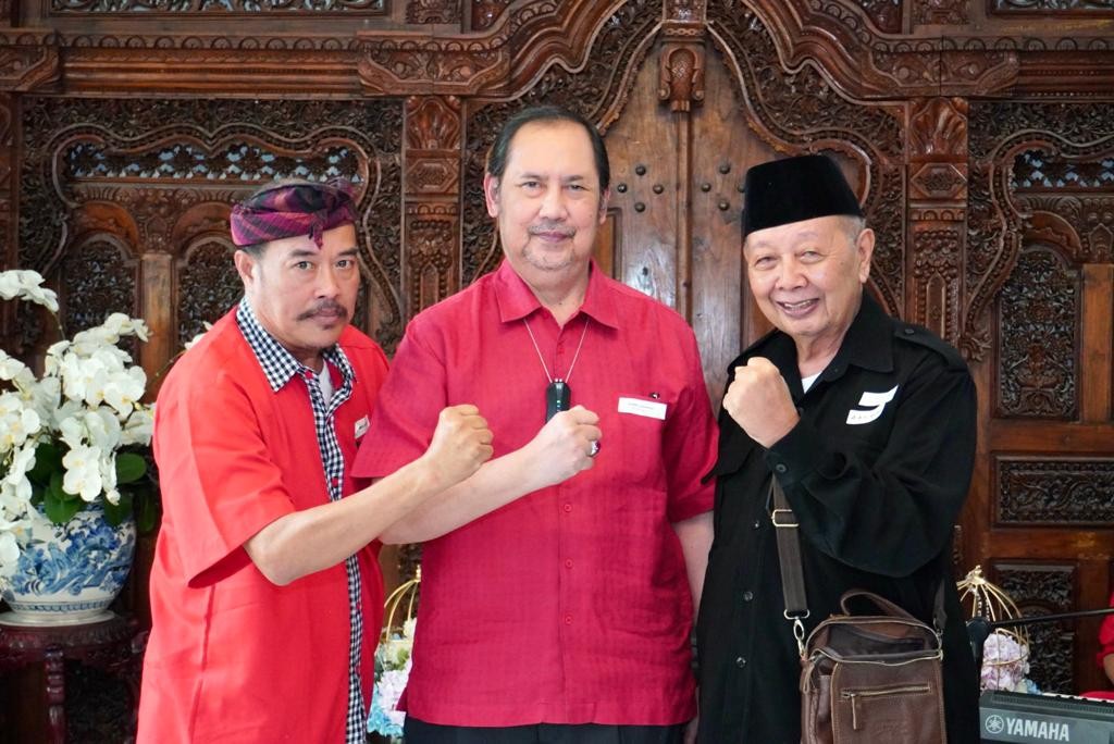 Dokumentasi dari - Jelang MoU Museum Agung Bung Karno Bersama IKPNI, Cok Rat Hadiri Halal Bihalal Hari Raya Idul Fitri 