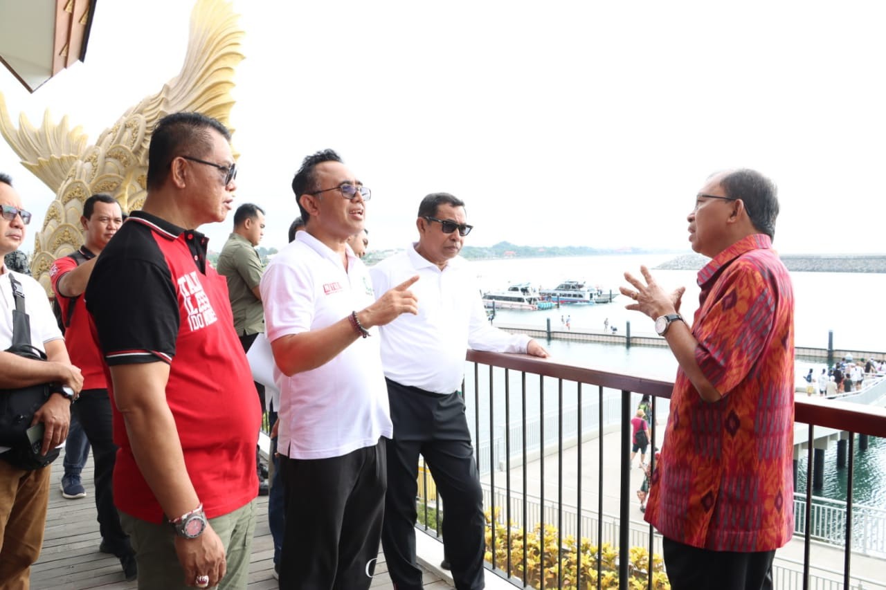 Dokumentasi dari - Cari Solusi Kepadatan Arus Lalin di Kawasan Pelabuhan Sanur By Pass Ngurah Rai