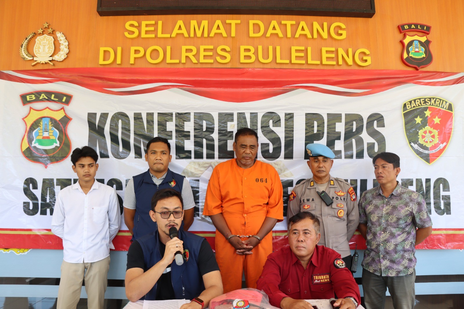 Dokumentasi dari - Mengaku Bisa Mengobati Secara non Medis Seorang Jro Cabuli Ni Komang 18 Th