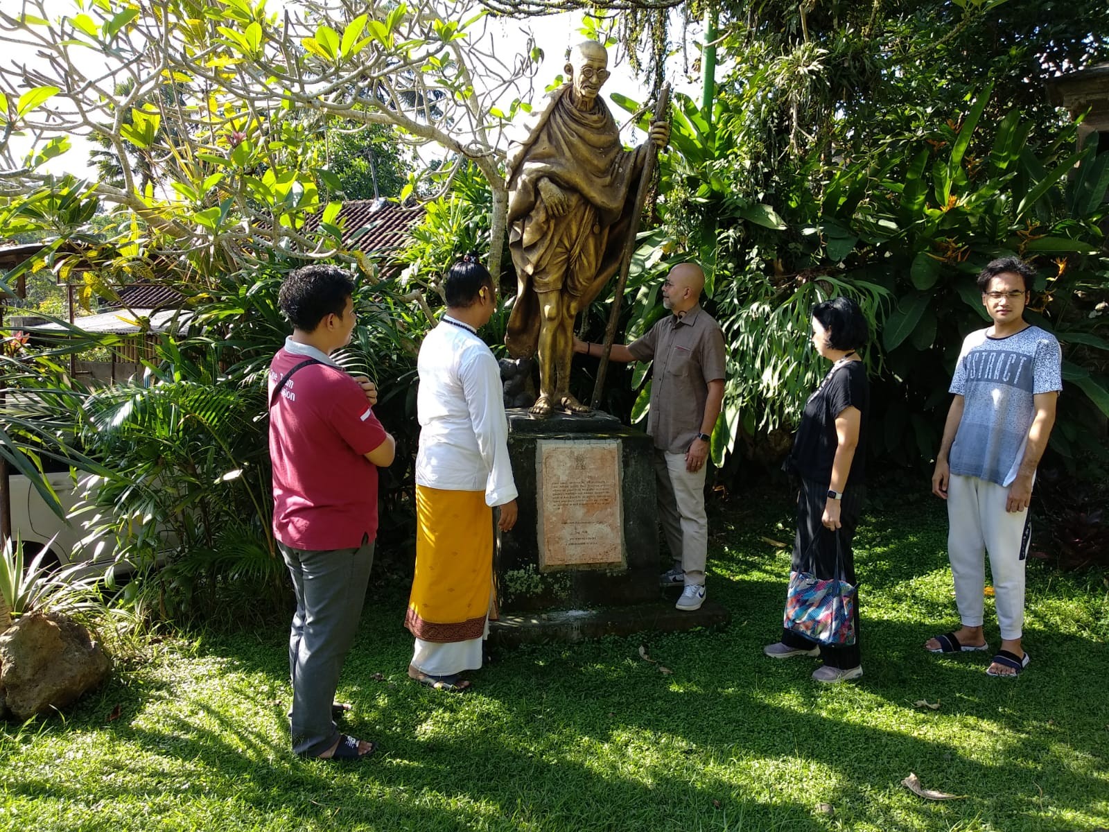 Dokumentasi dari - Sambut 26 tahun Ashram Gandhi Puri, Dialog Titi Banda Jalur Rempah