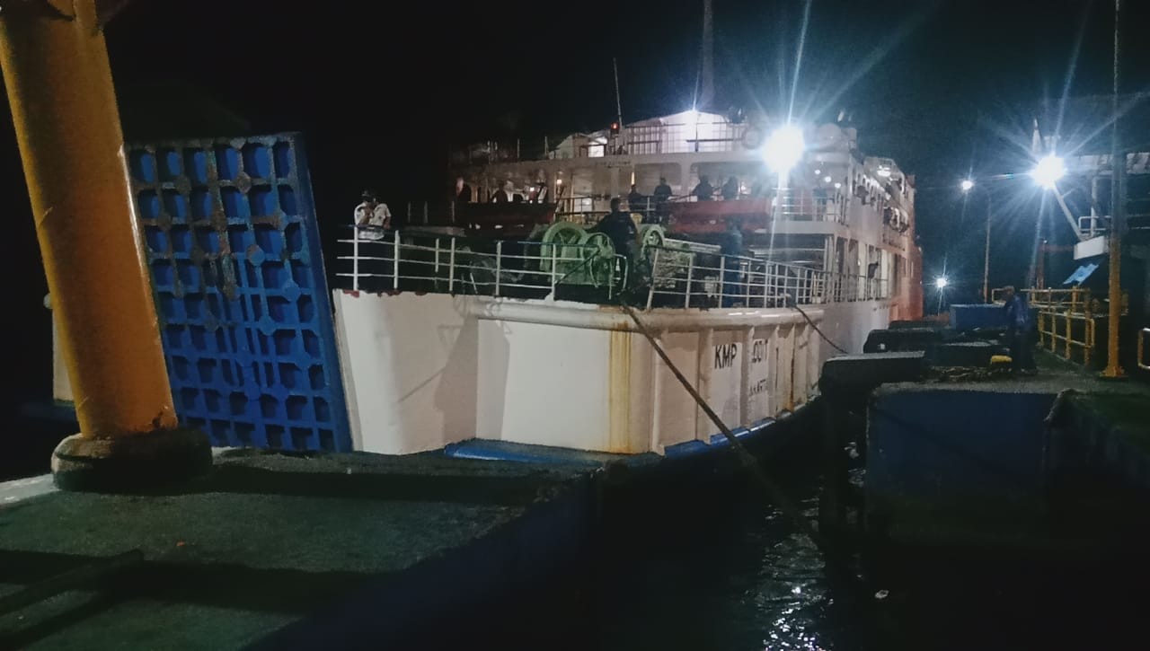 Dokumentasi dari - 137 Penumpang KMP Rodita Kandas Dekat Pelabuhan Padangbai