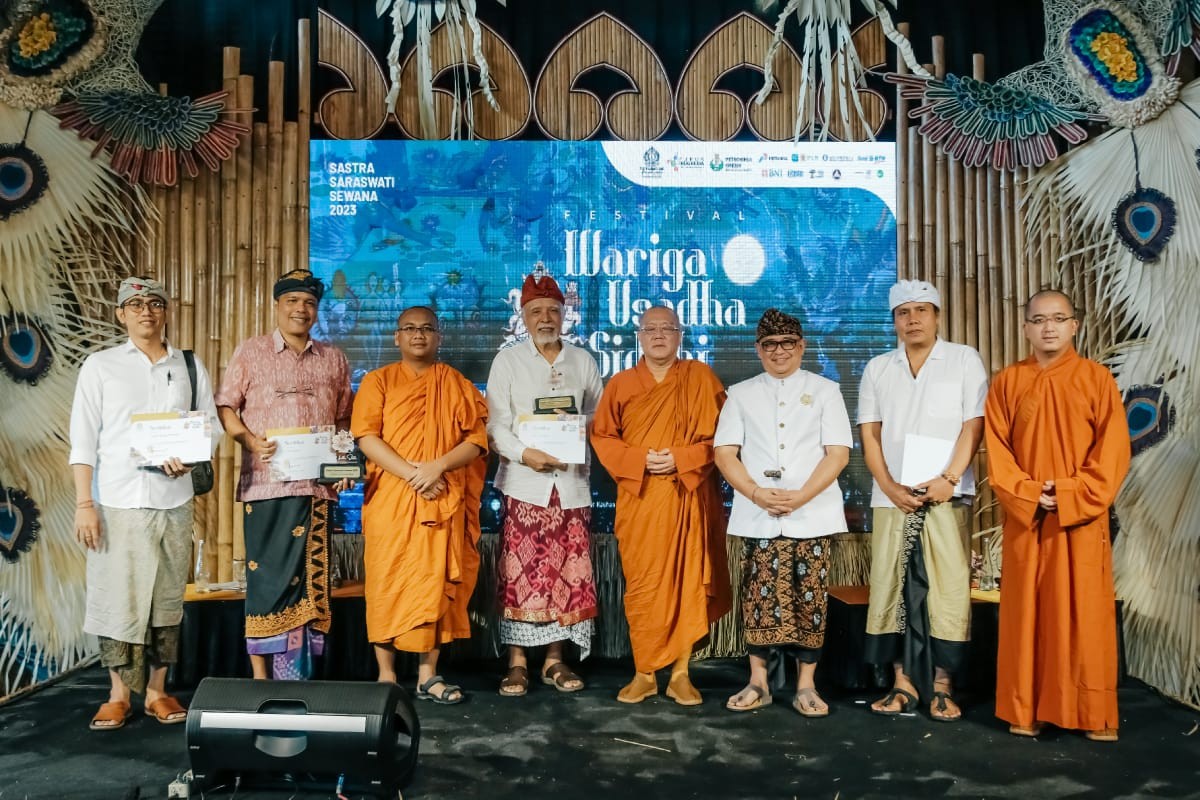 Dokumentasi dari - Pertemukan Penekun Wariga,  Perhitungan Kalender Bali: Penentuan Hari Baik untuk Pertanian  