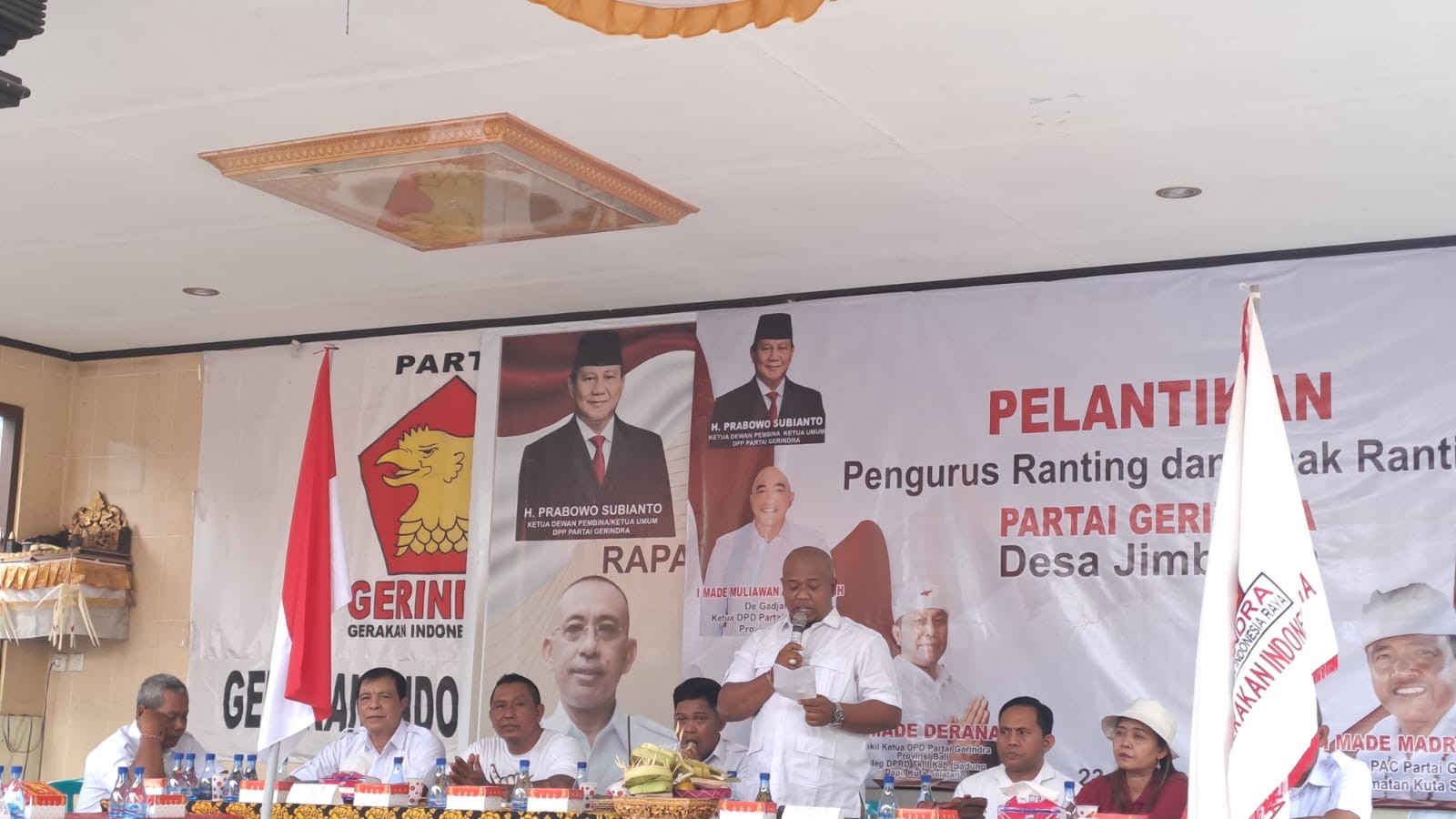 Dokumentasi dari - Donor Darah dan Pelantikan Ranting dan Anak Ranting Gerindra Desa Jimbaran