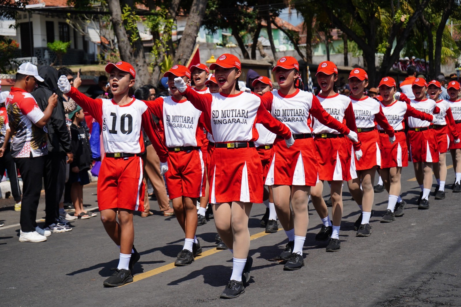 Dokumentasi dari - Lomba Gerak Jalan Dapat Bangkitkan Kembali Jiwa Patriotisme