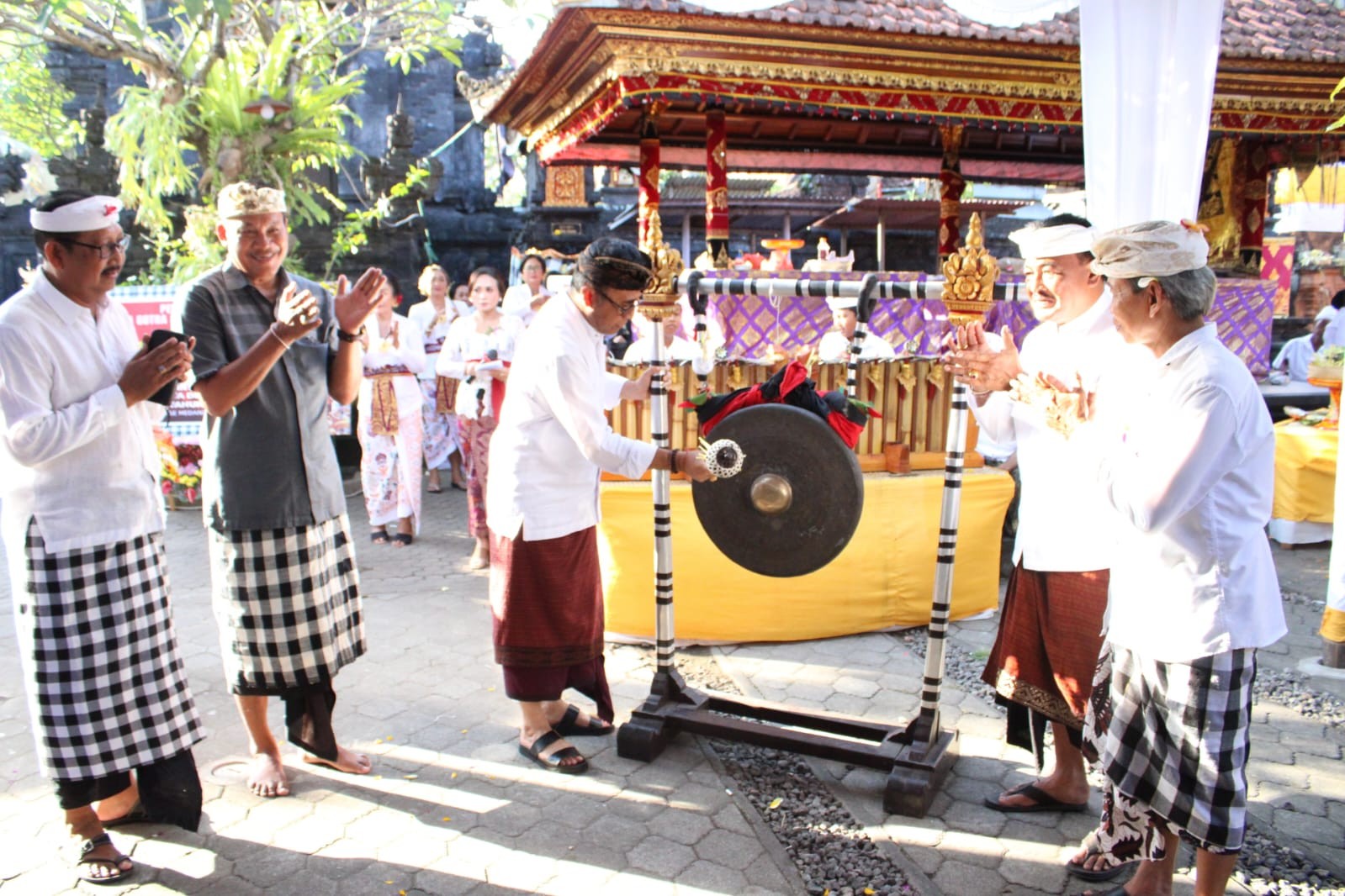 Dokumentasi dari - Walikota Jaya Negara Buka Lokasabha VII PGSDT Kota Denpasar 