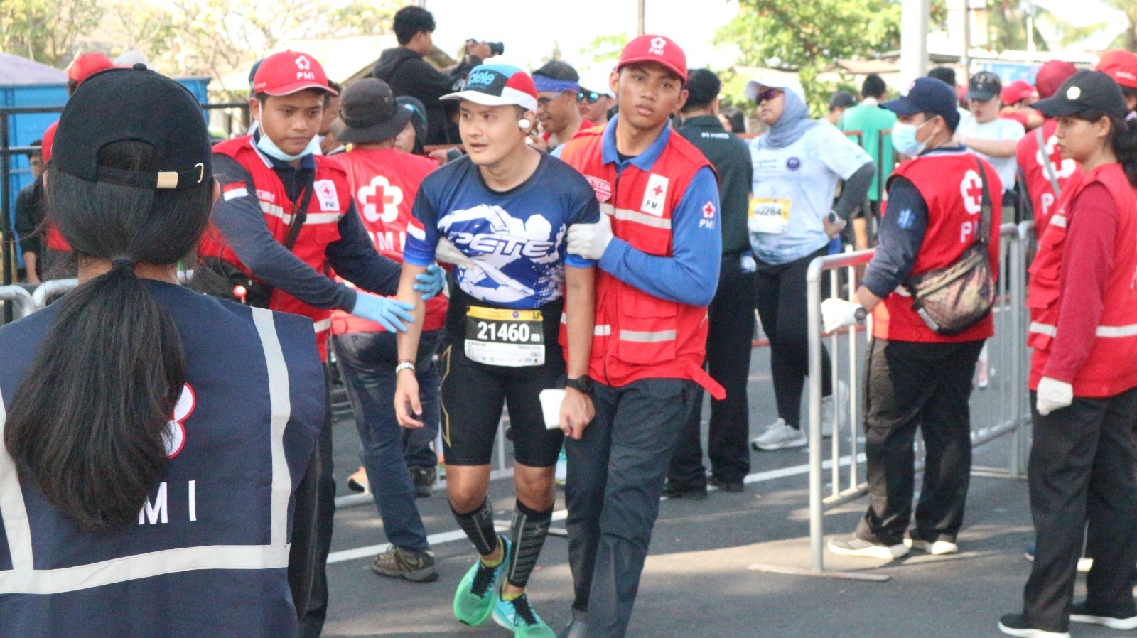 Dokumentasi dari - Sukseskan Maybank Marathon 2023, PMI Terjunkan Ratusan Relawan