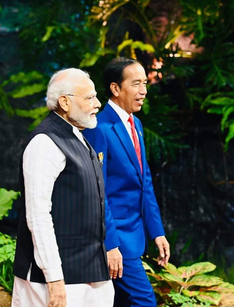 Dokumentasi dari - Bharata Nama Asli India, Sutarya : Termuat dalam Teks Indonesia Kuno seperti Kakawin Bharatayudha