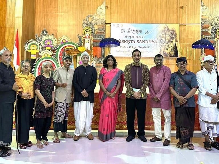 Dokumentasi dari - Bahasa Tertua: Hari Sanskerta Sedunia, Perkuat Hubungan India Bali