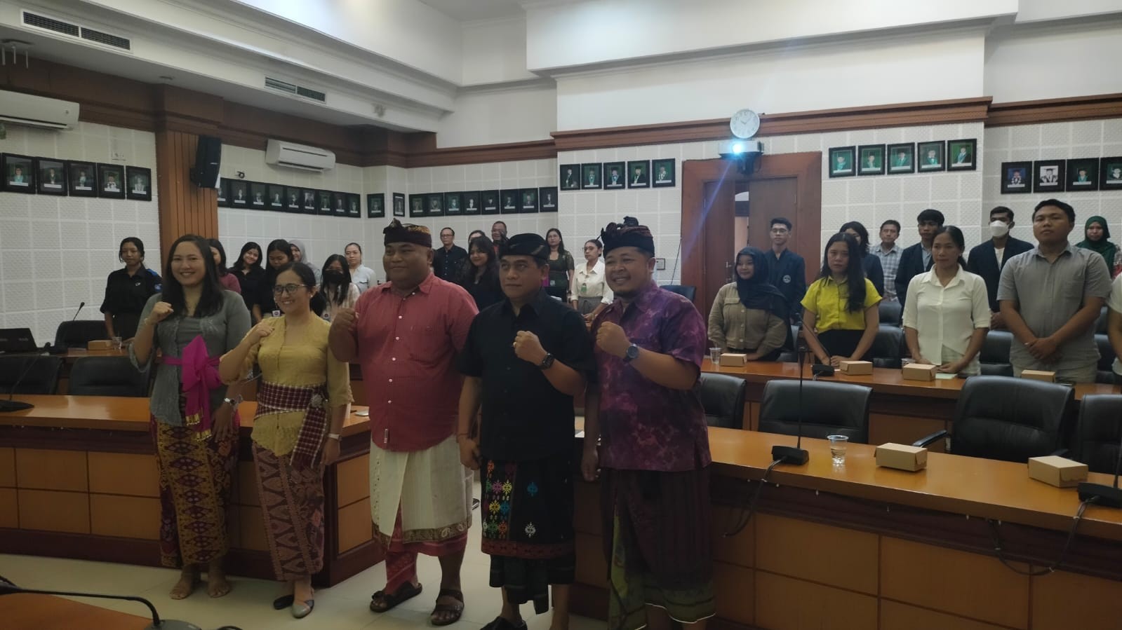 Dokumentasi dari - Bebaskan Bali dari Iklan Rokok, Pengaturan Jual Rokok dari Sekolah