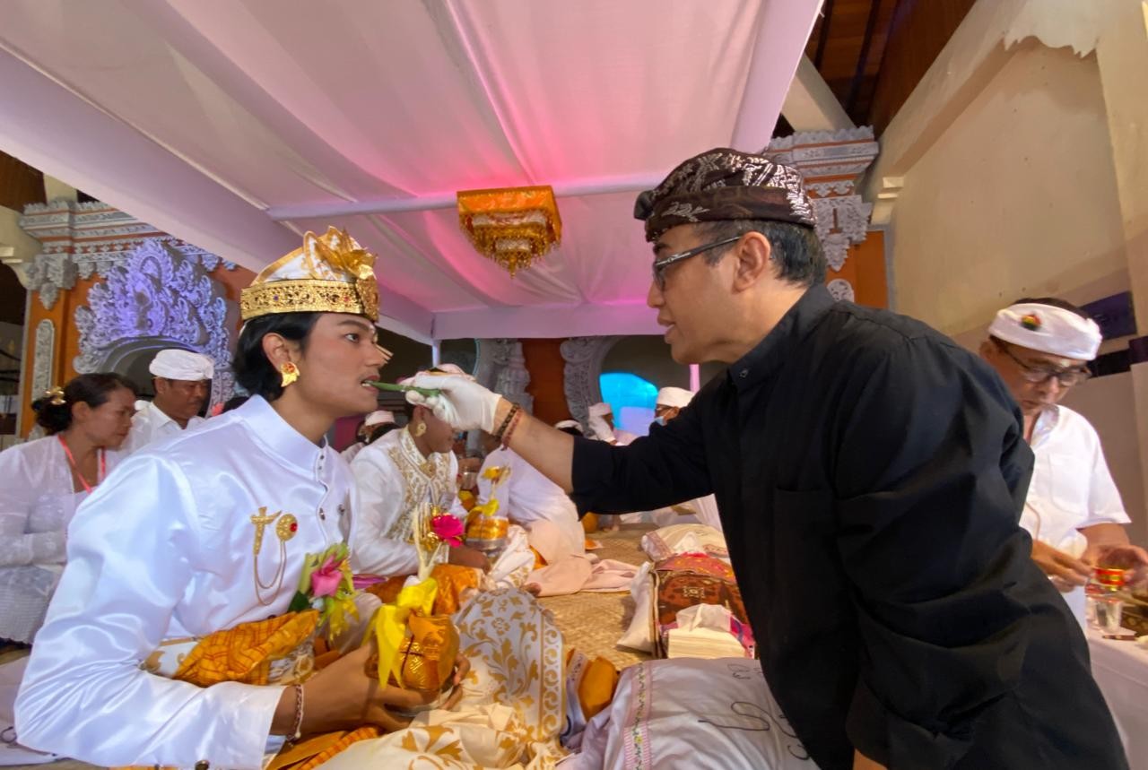 Dokumentasi dari - Upacara Metatah Massal Banjar Jabapura Desa Padangsambian Klod