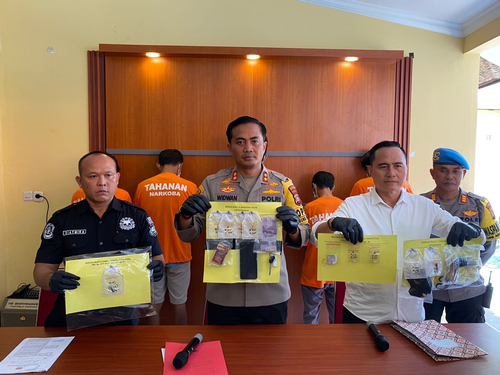 Dokumentasi dari - Polres Buleleng Kembali Menggulung Sindikat Peredaran Narkoba