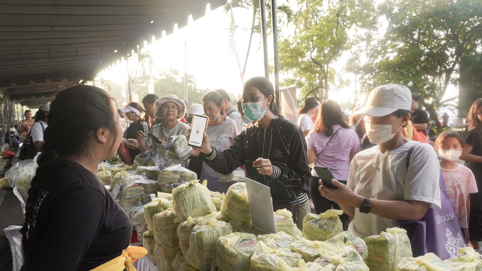 Dokumentasi dari - Pasar Murah, Experience QRIS Canang Rp1,- dan Gerakan Tanam Pangan Cepat Panen