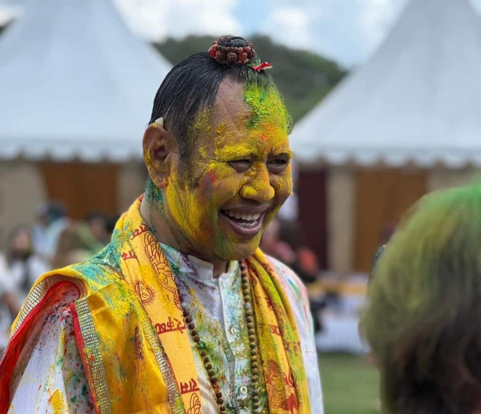 Dokumentasi dari - Dirayakan Umat Hindu, Holi di Ashram Gandhi Puri Sevagram Klungkung