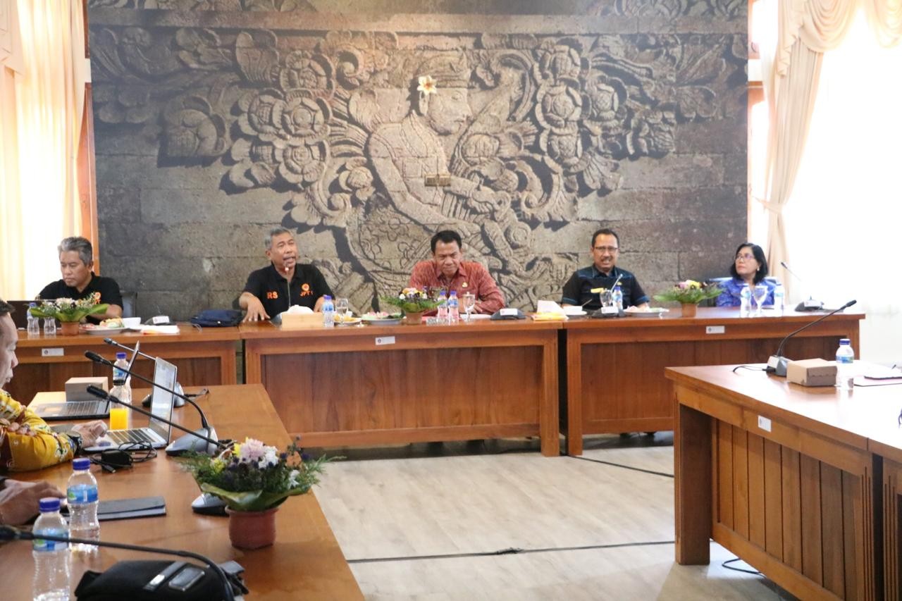 Dokumentasi dari - Komisioner KASN Apresiasi ASN Pemkab Buleleng