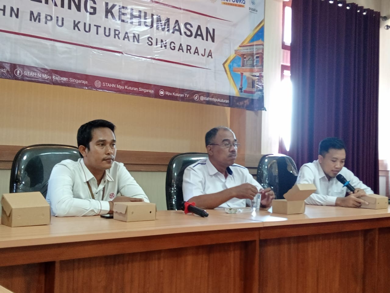 Dokumentasi dari - STAH Negeri Mpu Kuturan Singaraja Segera Naik Status Menjadi Institut