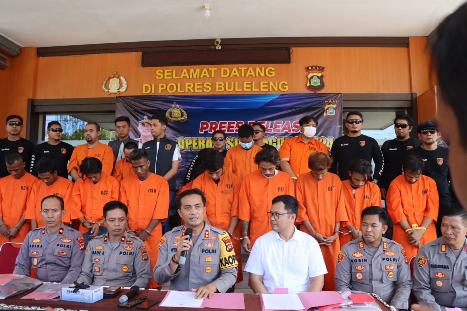 Dokumentasi dari - Operasi Sikat Agung 2024 : Polres Buleleng Berhasil Menangkap 15 Tersangka Kasus Pencurian