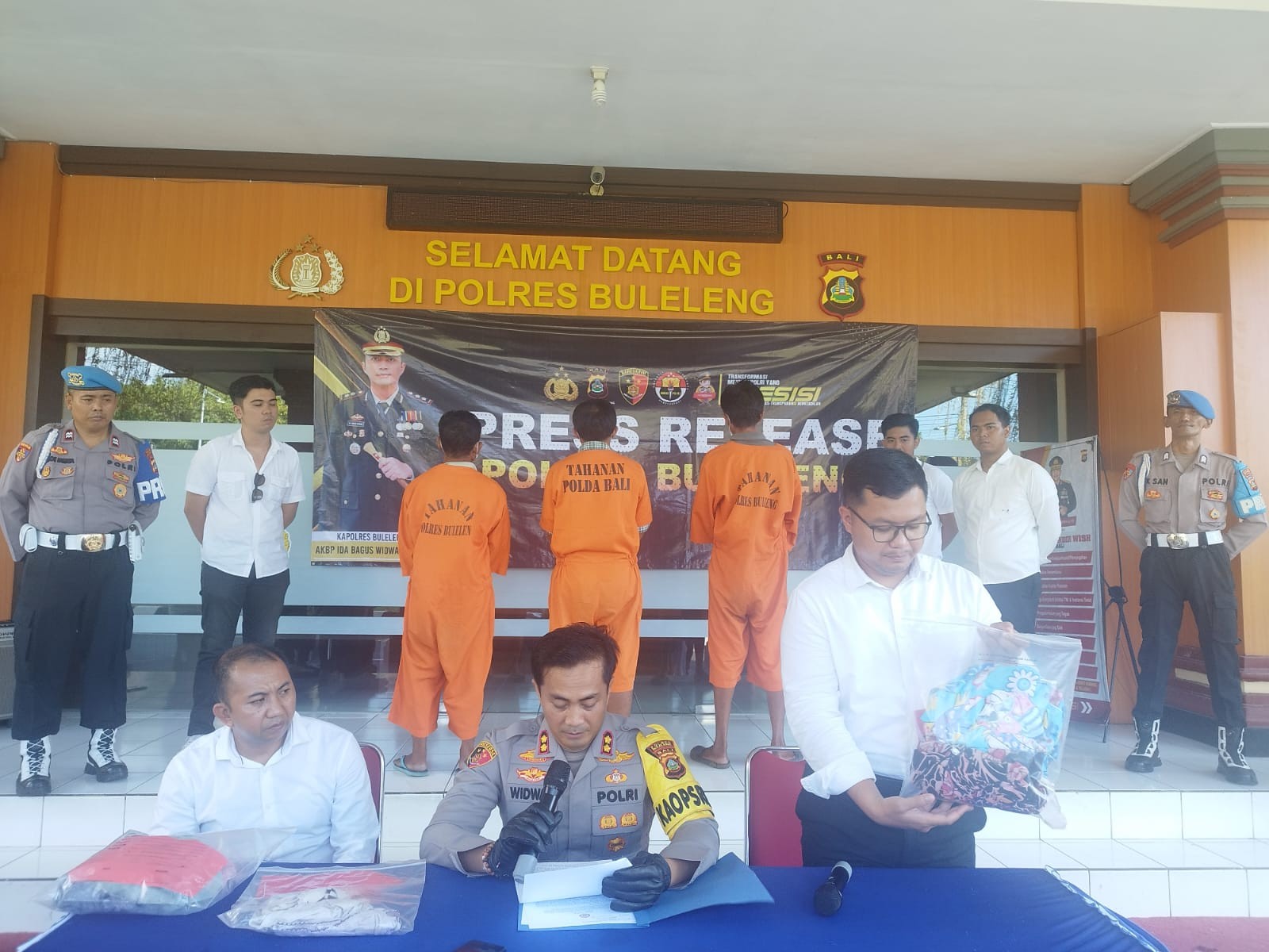 Dokumentasi dari - Caleg Gagal di Buleleng Setubuhi Anak Kandung, Terancam 15 Tahun Penjara