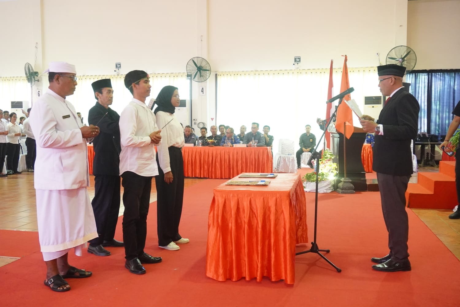 Dokumentasi dari - Ketua Bawaslu Buleleng Tekankan, Panwaslu Kelurahan/Desa Jaga Netralitas dan integritas