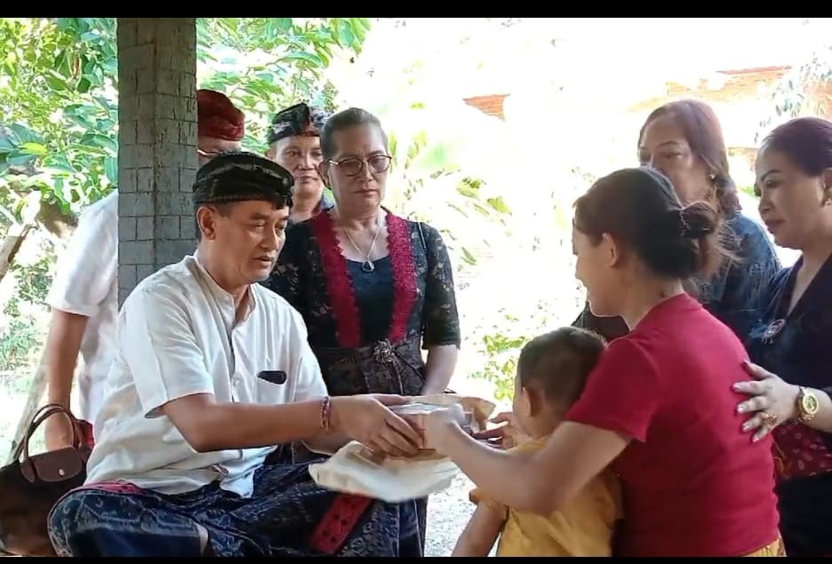 Dokumentasi dari - FPDIP Buleleng Bantu Dana Pemulangan Jenazah Nyoman Yudara dari Ceko