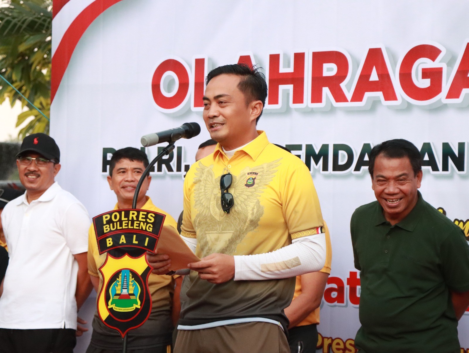 Dokumentasi dari - Rayakan HUT Bhayangkara Ke-78, Polres Buleleng Gelar Olahraga Bersama dan Bazar UMKM