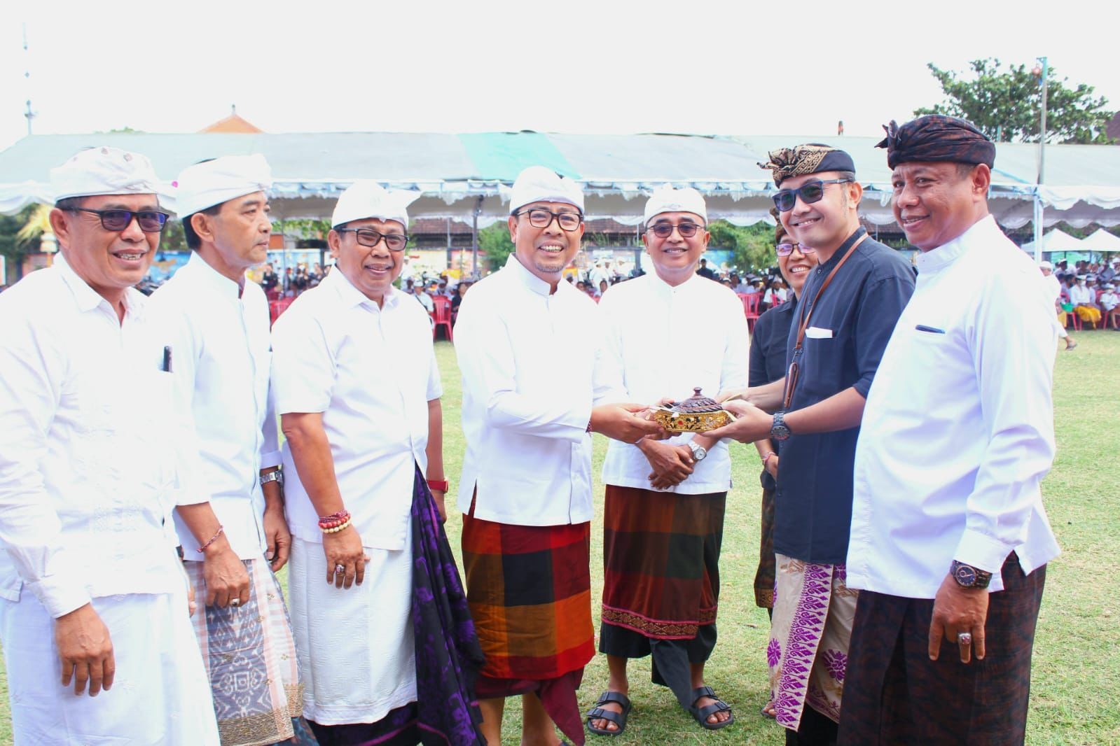 Dokumentasi dari - Upacara Bebayuhan Oton Madurgama Lan Sapuh Leger Massal Pemecutan Kaja 