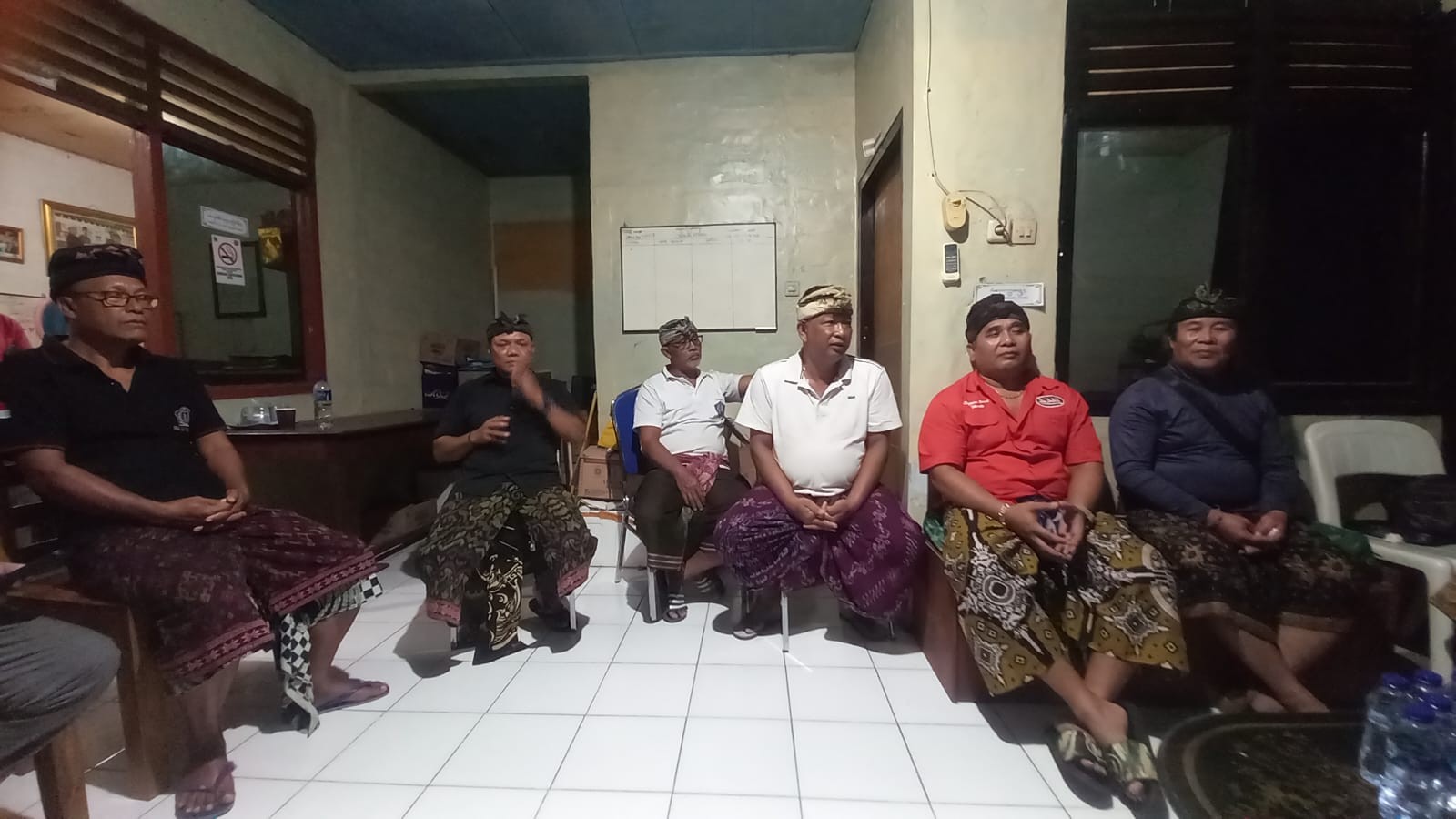 Dokumentasi dari - Pasca Desa Adat Serangan Demo di MDA Bali, Bendesa Sedana Berikan Klarifikasi  