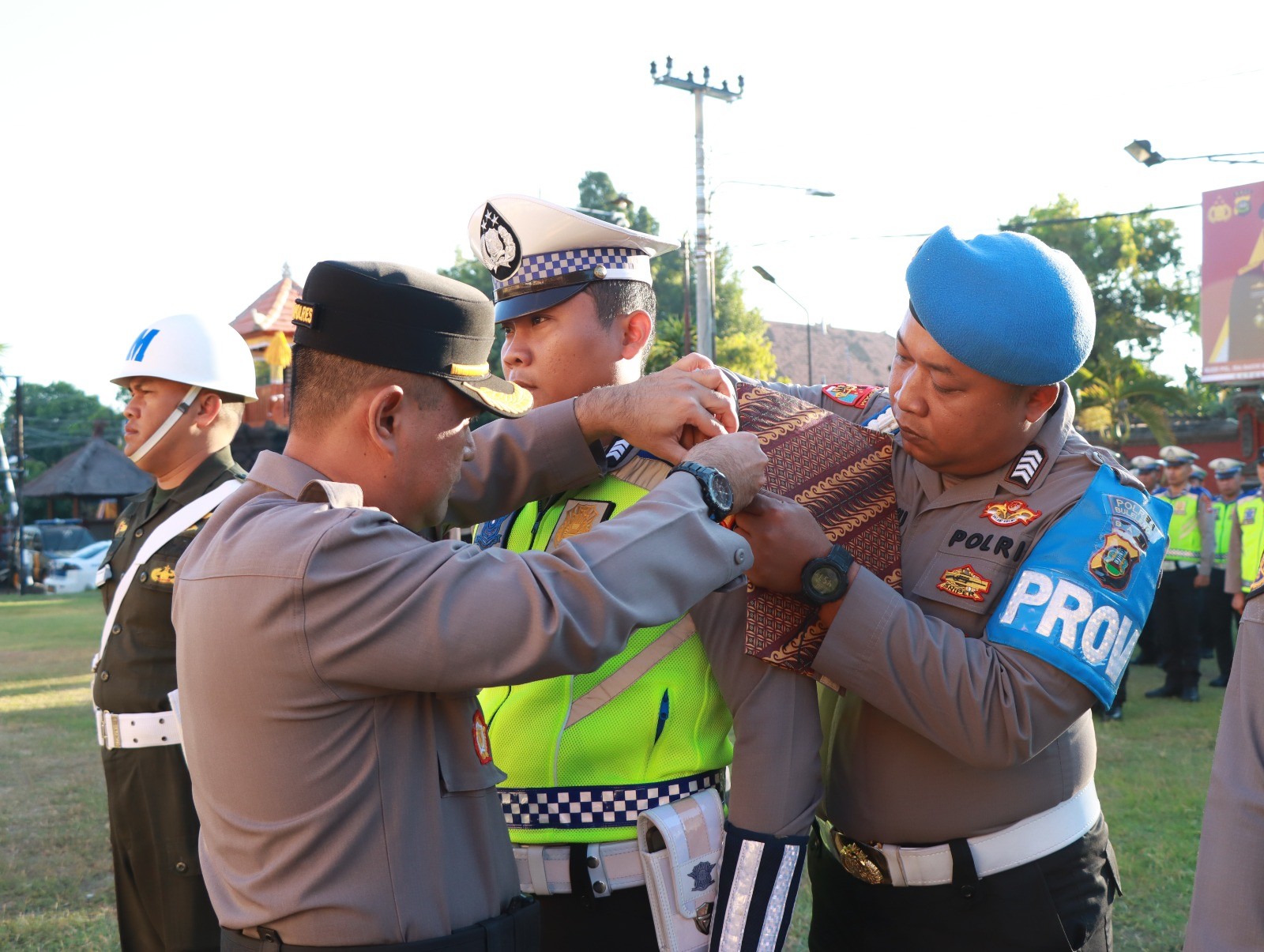 Dokumentasi dari - Polres Buleleng Gelar Pasukan Operasi Patuh Agung 2024