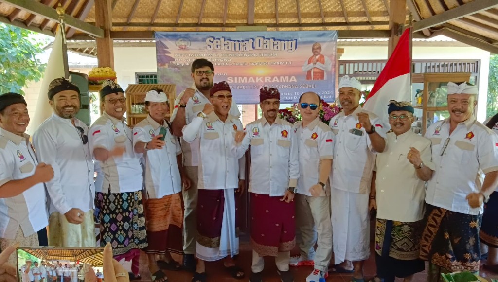 Dokumentasi dari - GEMA SADHANA, Majukan Hindu, Kobalen; Ironis, Kalau diatas 90 Persen umat Hindu tidak Punya Veda di Rumahnya