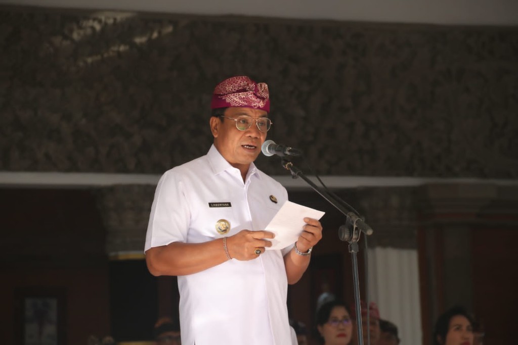 Dokumentasi dari - Apel Peringatan HUT Provinsi Bali ke-66,  Pembangunan Berkelanjutan dan SDM Berkualitas