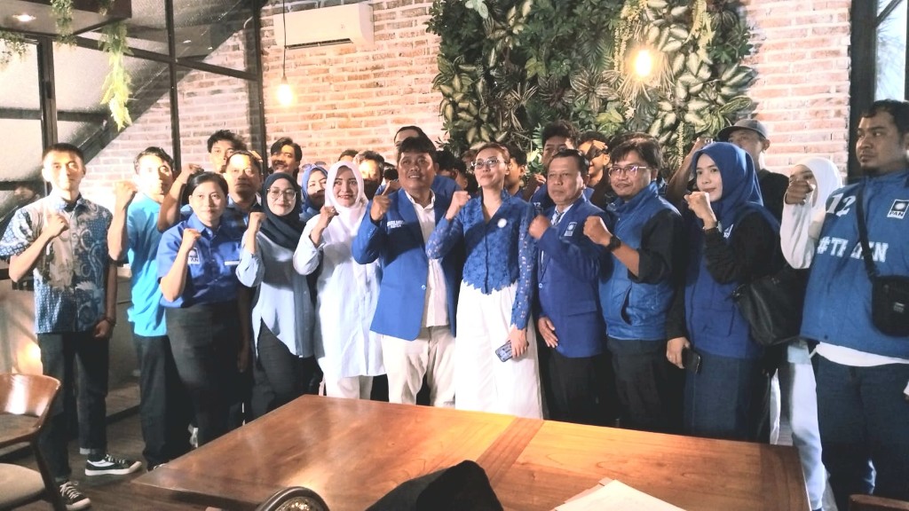 Dokumentasi dari - Kesetiaan Selama 15 Tahun; PAN Komit Bersama Prabowo, Ketua Yogi Lestari Oke Gas Lanjutkan Pilgub Bali 2024