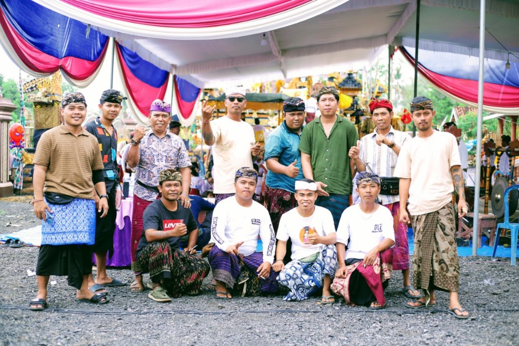 Dokumentasi dari - Nindihin Semeton Bali dalam Pilkada Lampung Tengah