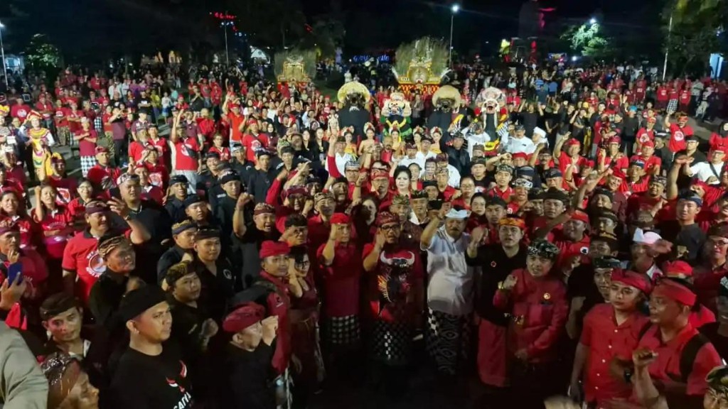 Dokumentasi dari - Deklarasi Akbar Seniman Jayaning Singasana Tabanan Dukung Sanjaya Dirga dan Koster Giri