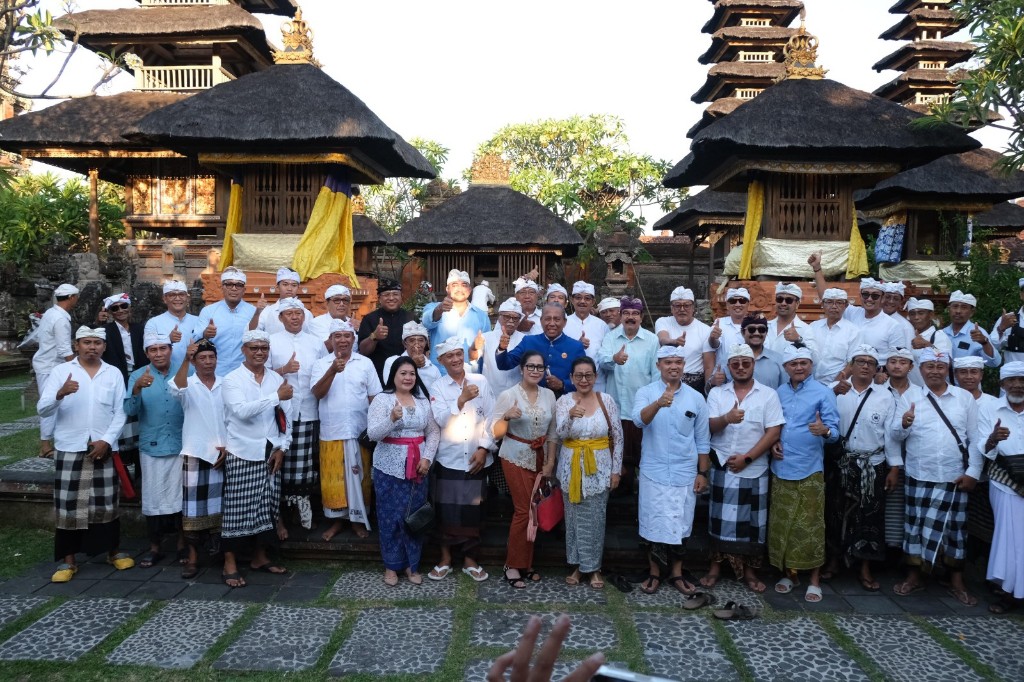 Dokumentasi dari - De Gadjah Keliling Puri, Prabowo Pernah ke Puri Agung Pemecutan