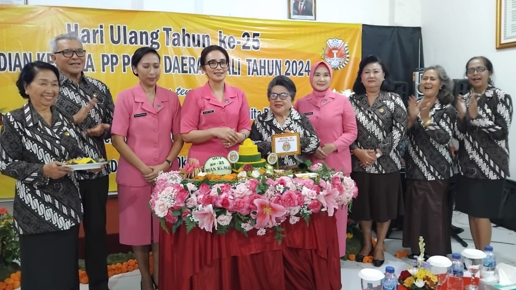 Dokumentasi dari - Syukuran HUT ke-25 Dian Kemala PP Polri Bali, Dihadiri Ny. Didit Daniel hingga Ny. Ayu Pastika