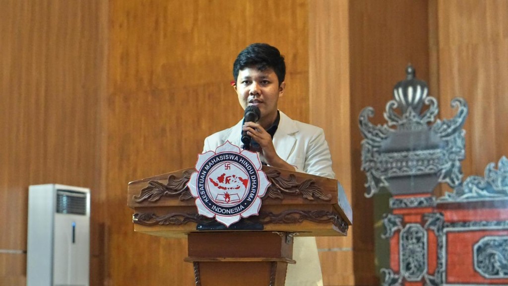 Dokumentasi dari - PD KMHDI Bali Sayangkan Peristiwa Pesta Kembang Api saat Upacara Yadnya di Pantai Berawa